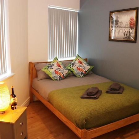 Modern Newgate Apartments - Kingsbury Underground, All Local Amenities On Your Doorstep Harrow Luaran gambar